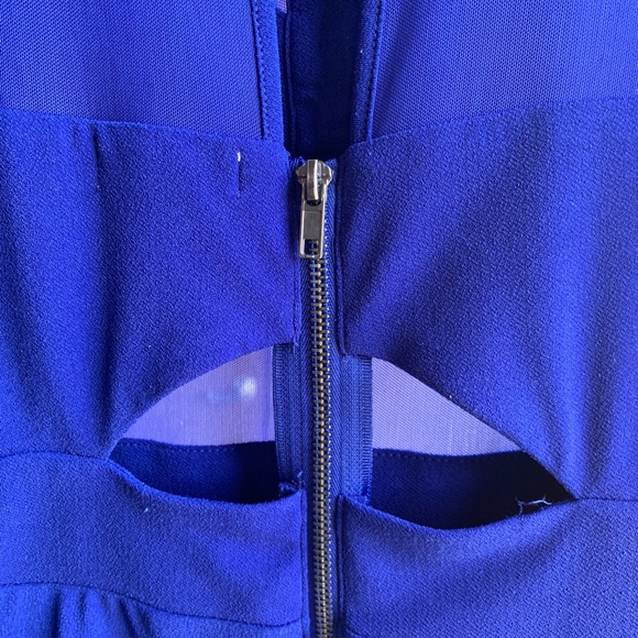 Urban Outfitters - Skater Dress w. Mesh Cut Outs. - Picture 5 of 5